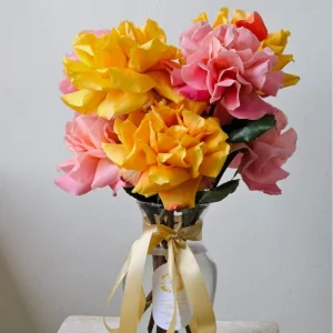Fluff's Choice Ecuadorian Rose Signature Bouquet