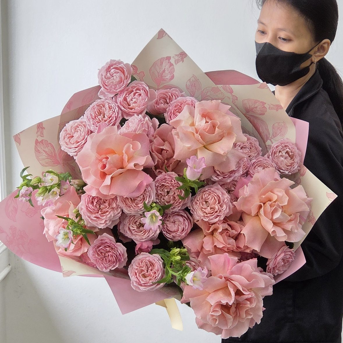 Signature Fluff's Choice AA Bouquet - Image 2